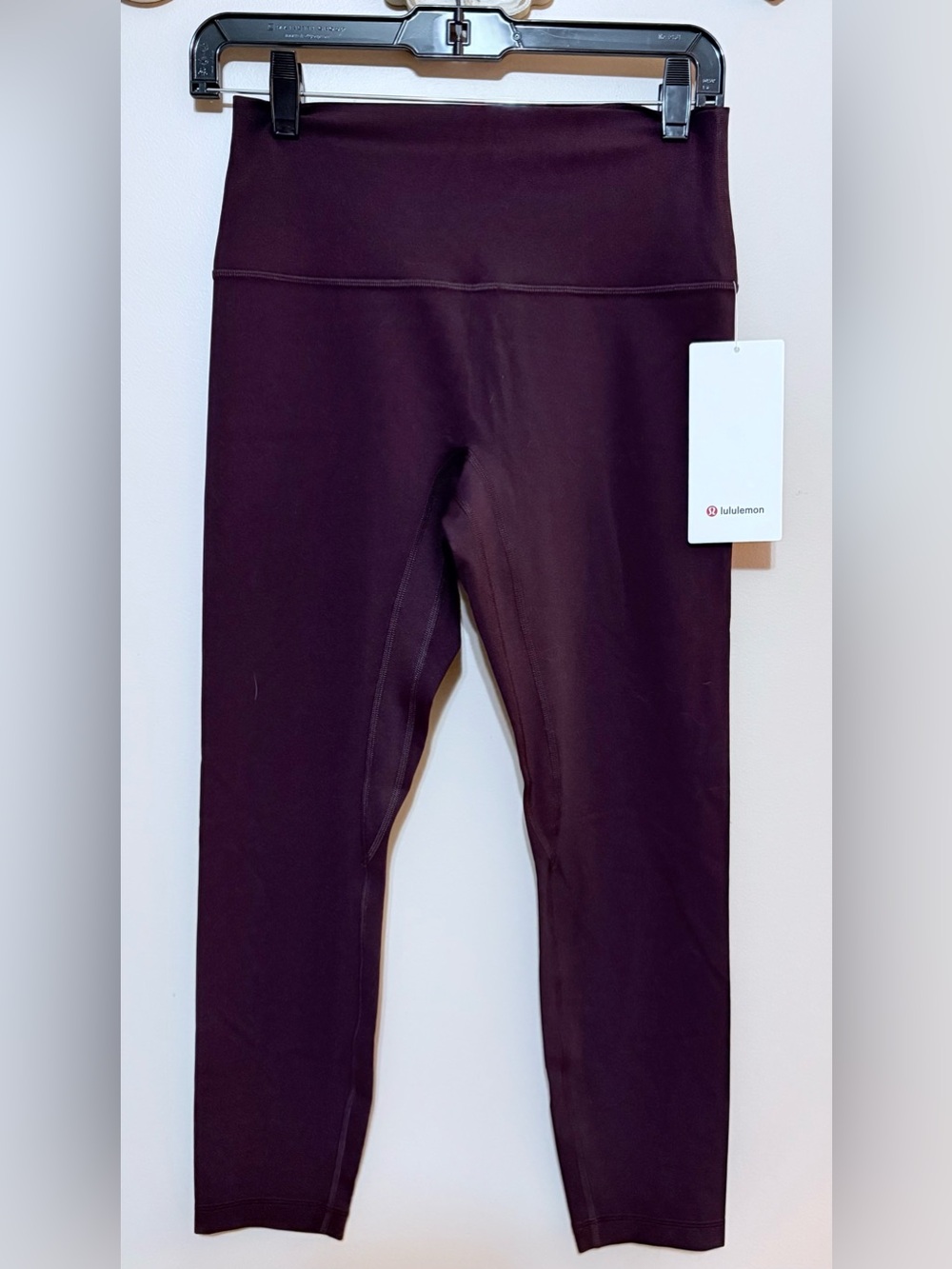 NWT Lululemon Align No Line HR Pant 25" in Deep Plum Sz 8 - Picture 6 of 8